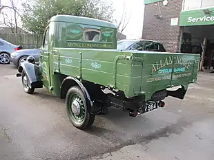 Used 1952 Jowett Bradford Green - Interior and Exterior details 5