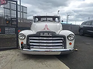 Used 1953 GMC 3500 White - Interior and Exterior details 2