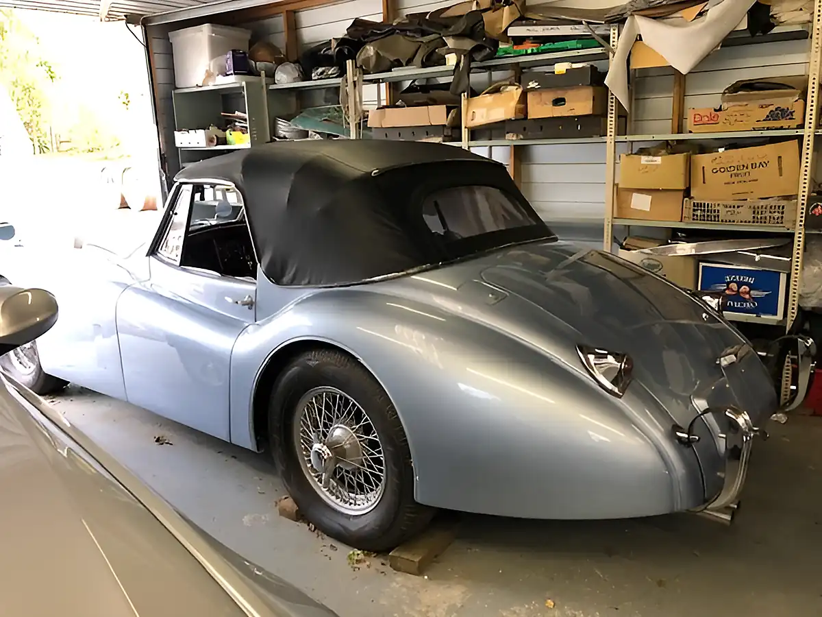 Used 1953 Jaguar Xk XK120 Dhc Blue - Interior and Exterior details 7