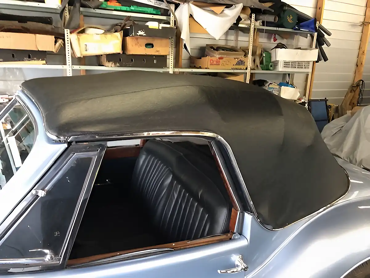 Used 1953 Jaguar Xk XK120 Dhc Blue - Interior and Exterior details 9