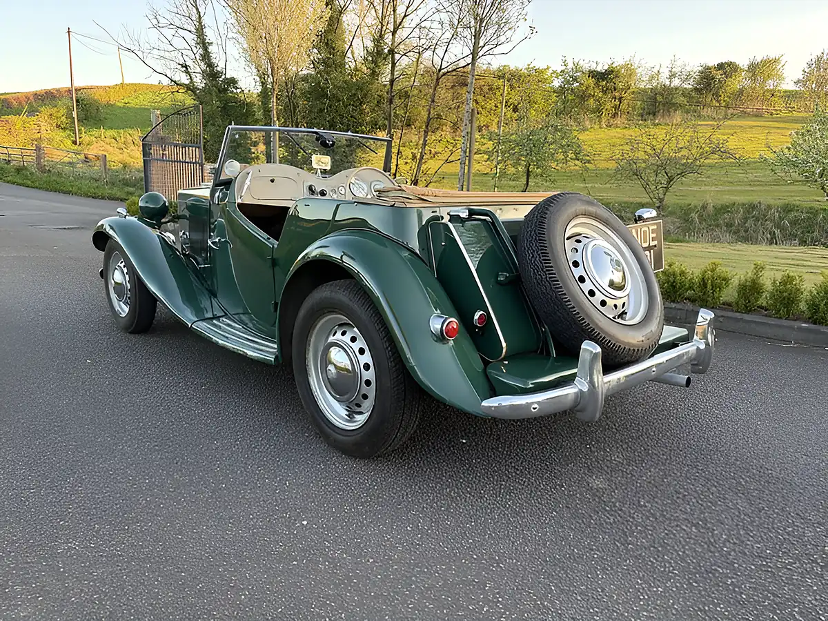 Used 1953 MG Tf Td British Racing Green - Interior and Exterior details 10