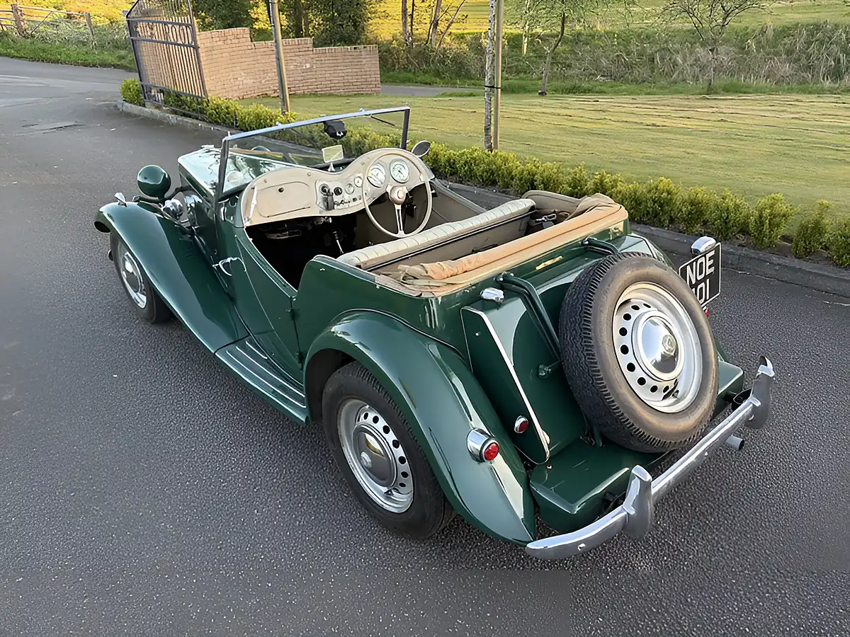 Used 1953 MG Tf Td British Racing Green - Interior and Exterior details 11