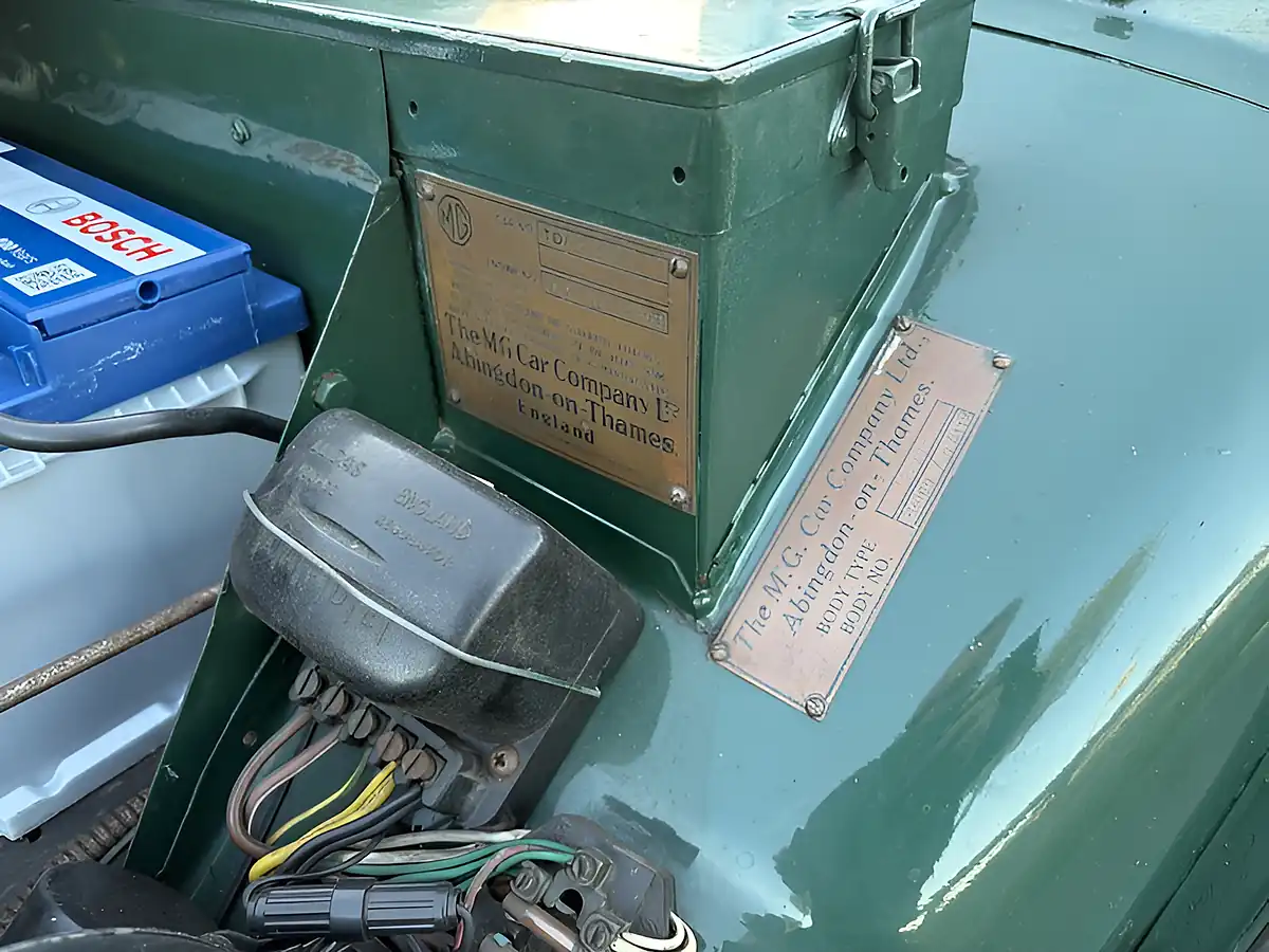 Used 1953 MG Tf Td British Racing Green - Interior and Exterior details 20