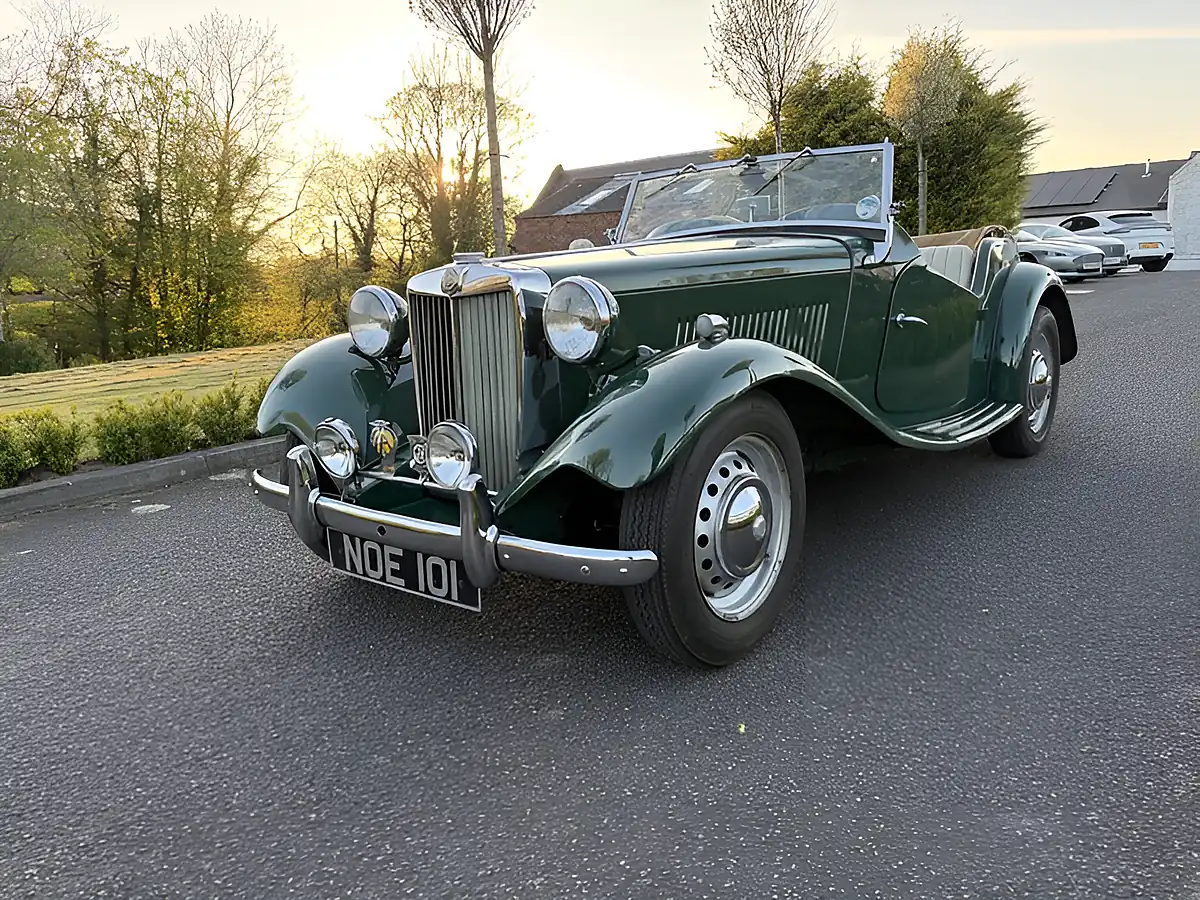 Used 1953 MG Tf Td British Racing Green - Interior and Exterior details 8
