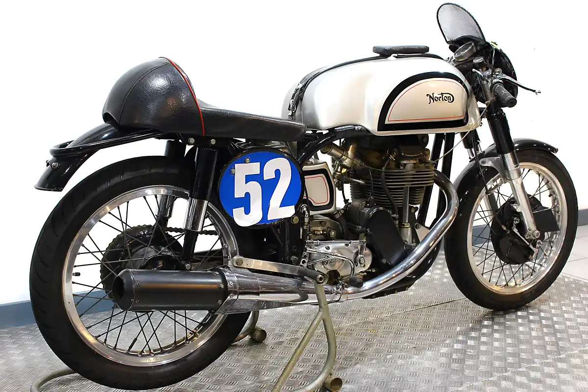 Used 1954 Manx Norton 40M Silver - Interior and Exterior details 3