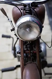 Used 1955 Moto Guzzi Cardelino Red - Interior and Exterior details 13
