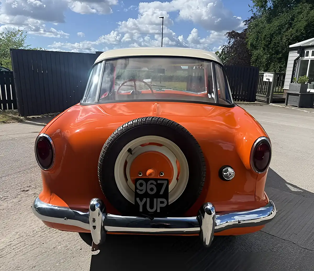 Used 1955 Nash Metropolitan Mki Deep Orange - Interior and Exterior details 7
