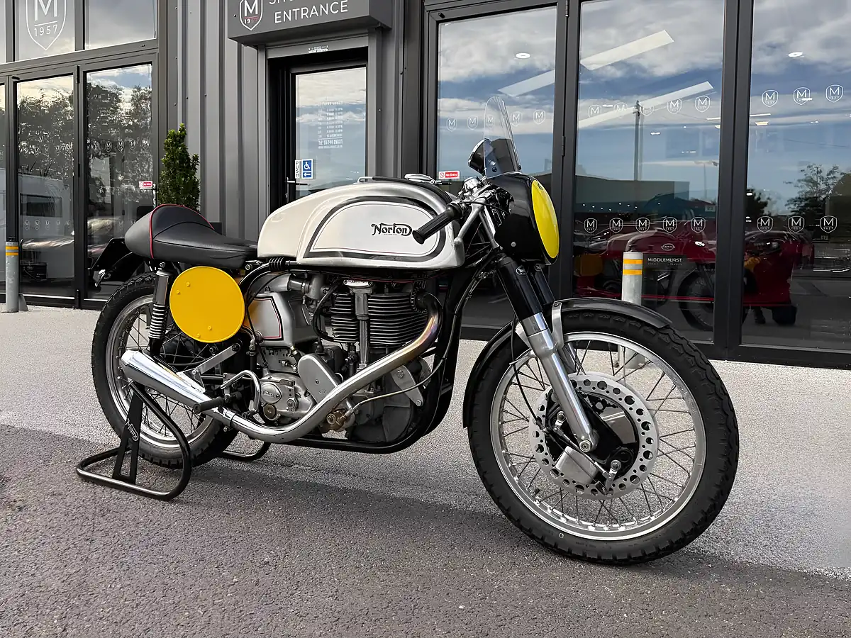 Used 1955 Norton Manx 500 Classic Silver - Interior and Exterior details 10