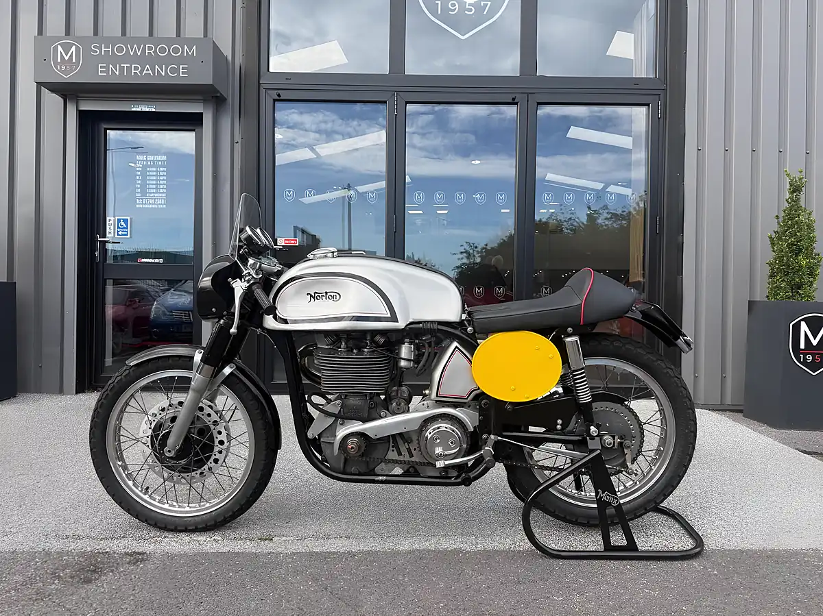 Used 1955 Norton Manx 500 Classic Silver - Interior and Exterior details 3