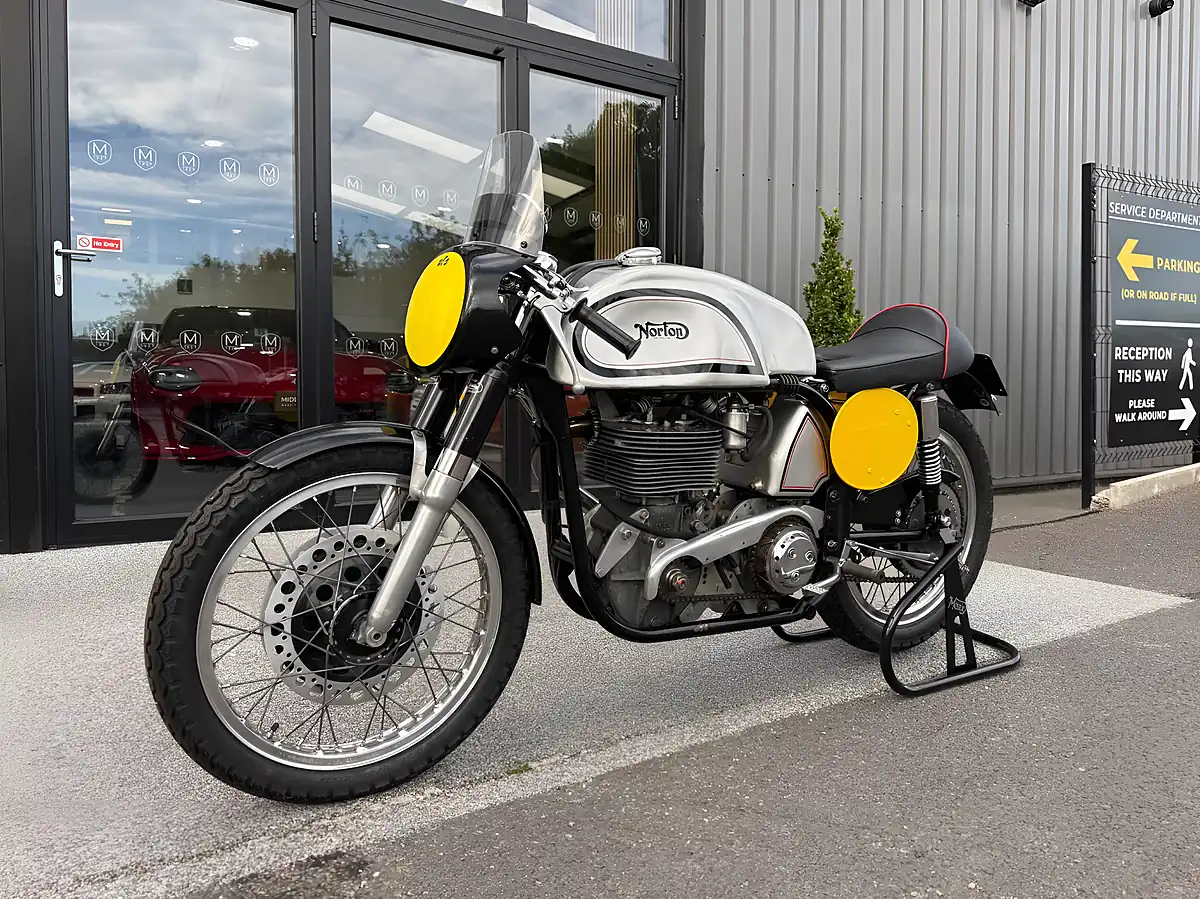 Used 1955 Norton Manx 500 Classic Silver - Interior and Exterior details 6
