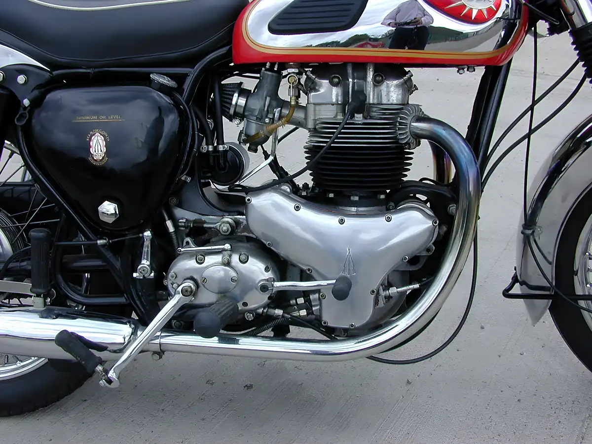 Used 1958 Bsa A10 Super Rocket Red - Interior and Exterior details 12