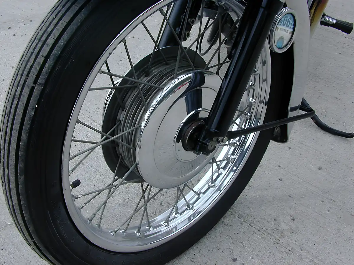 Used 1958 Bsa A10 Super Rocket Red - Interior and Exterior details 17