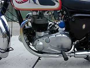 Used 1958 Bsa A10 Super Rocket Red - Interior and Exterior details 9