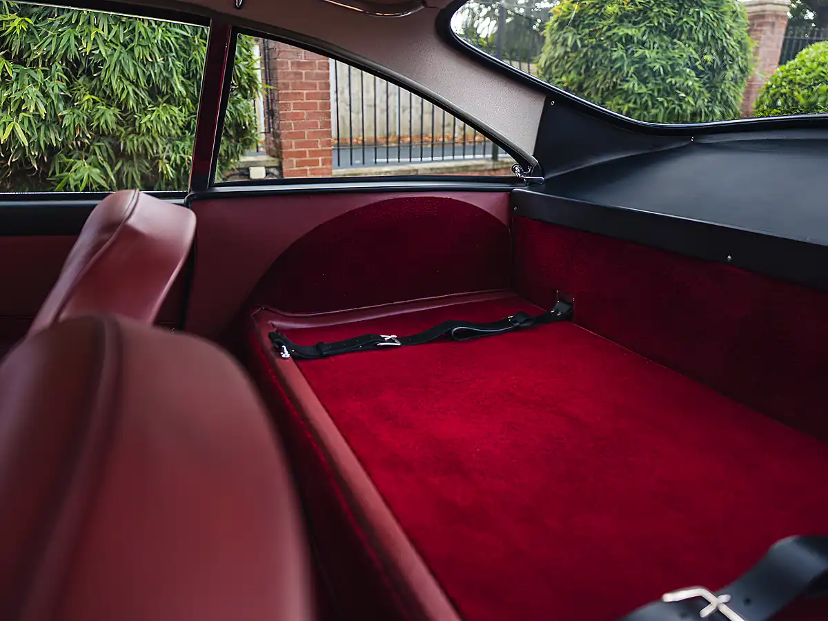 Used 1960 Aston Martin DB4 GT Snow Shadow Grey - Interior and Exterior details 12