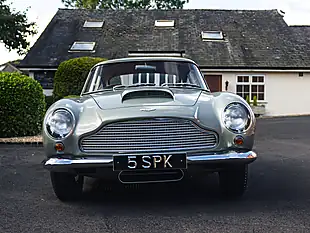 Used 1960 Aston Martin DB4 GT Snow Shadow Grey - Interior and Exterior details 5