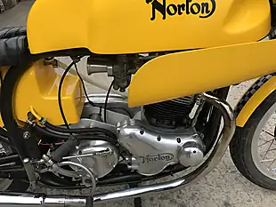 Used 1960 Norton Cafe Racer Dunstall - Interior and Exterior details 7