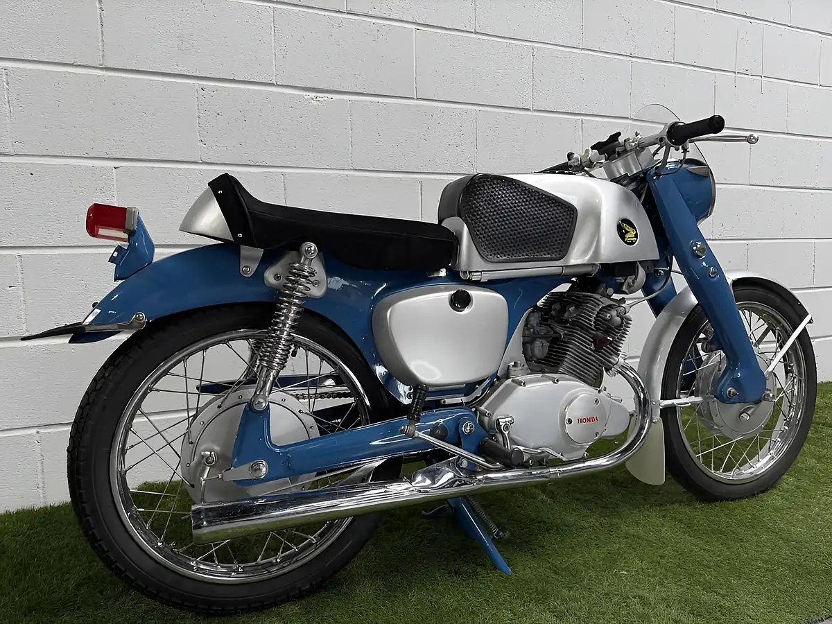 Used 1962 Honda cb92 Benly Blue - Interior and Exterior details 5