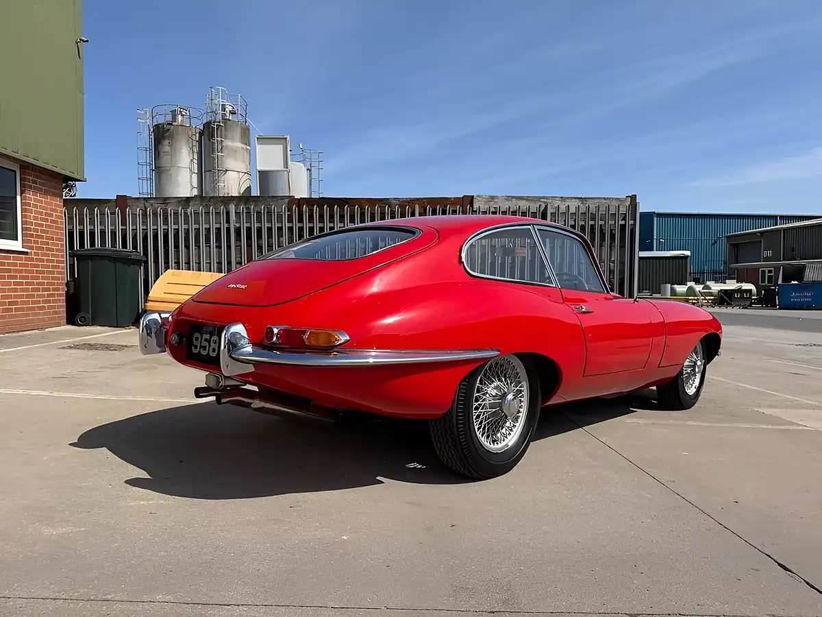 Used 1962 Jaguar E-Type Red - Interior and Exterior details 2
