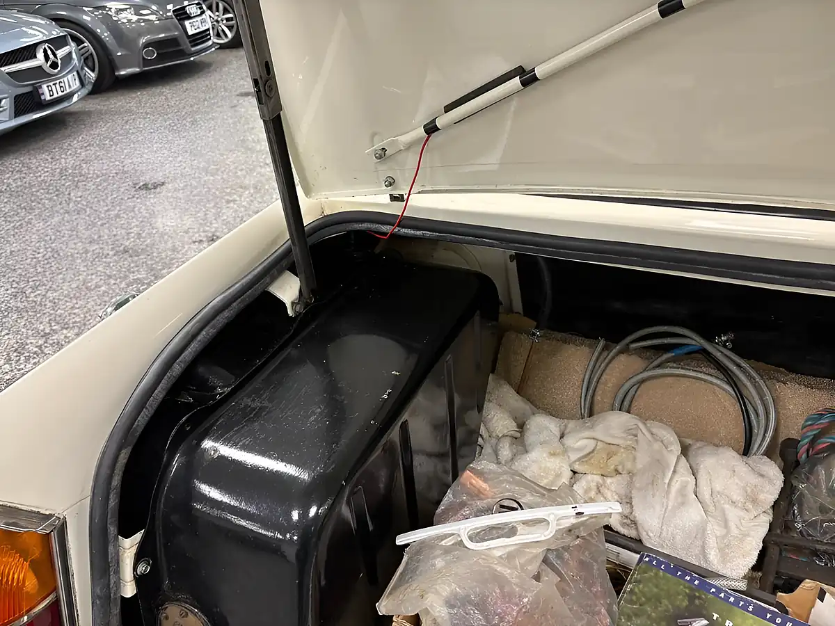 Used 1962 Triumph Vitesse White - Interior and Exterior details 11