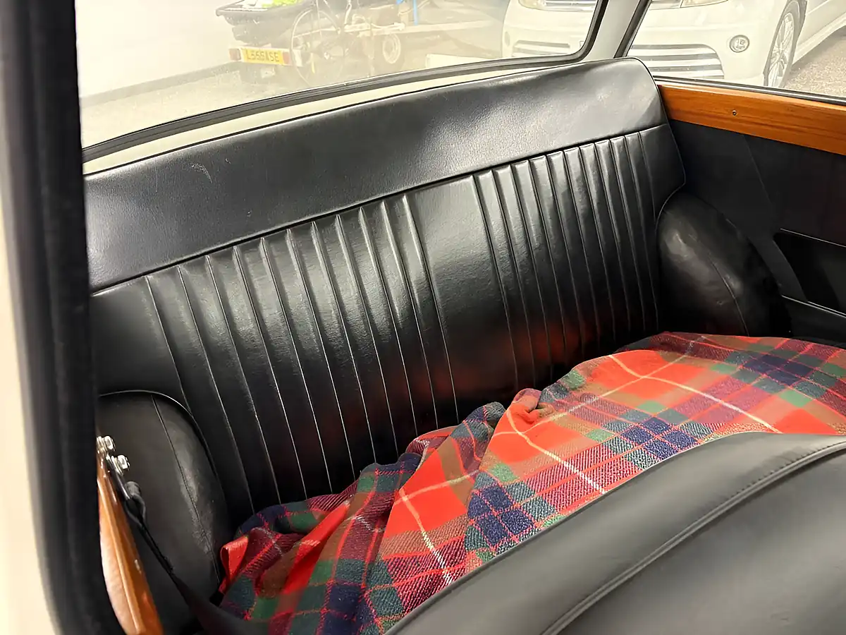 Used 1962 Triumph Vitesse White - Interior and Exterior details 4