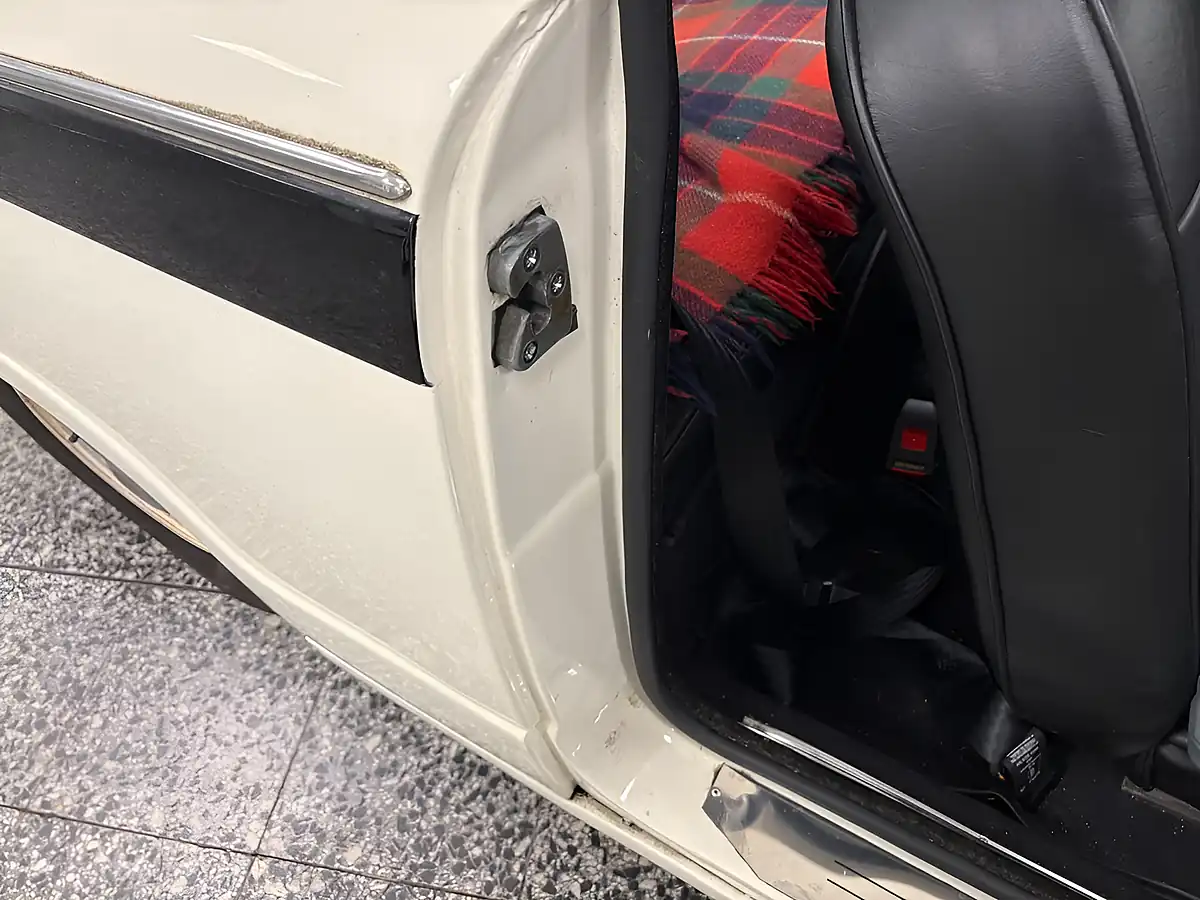 Used 1962 Triumph Vitesse White - Interior and Exterior details 5