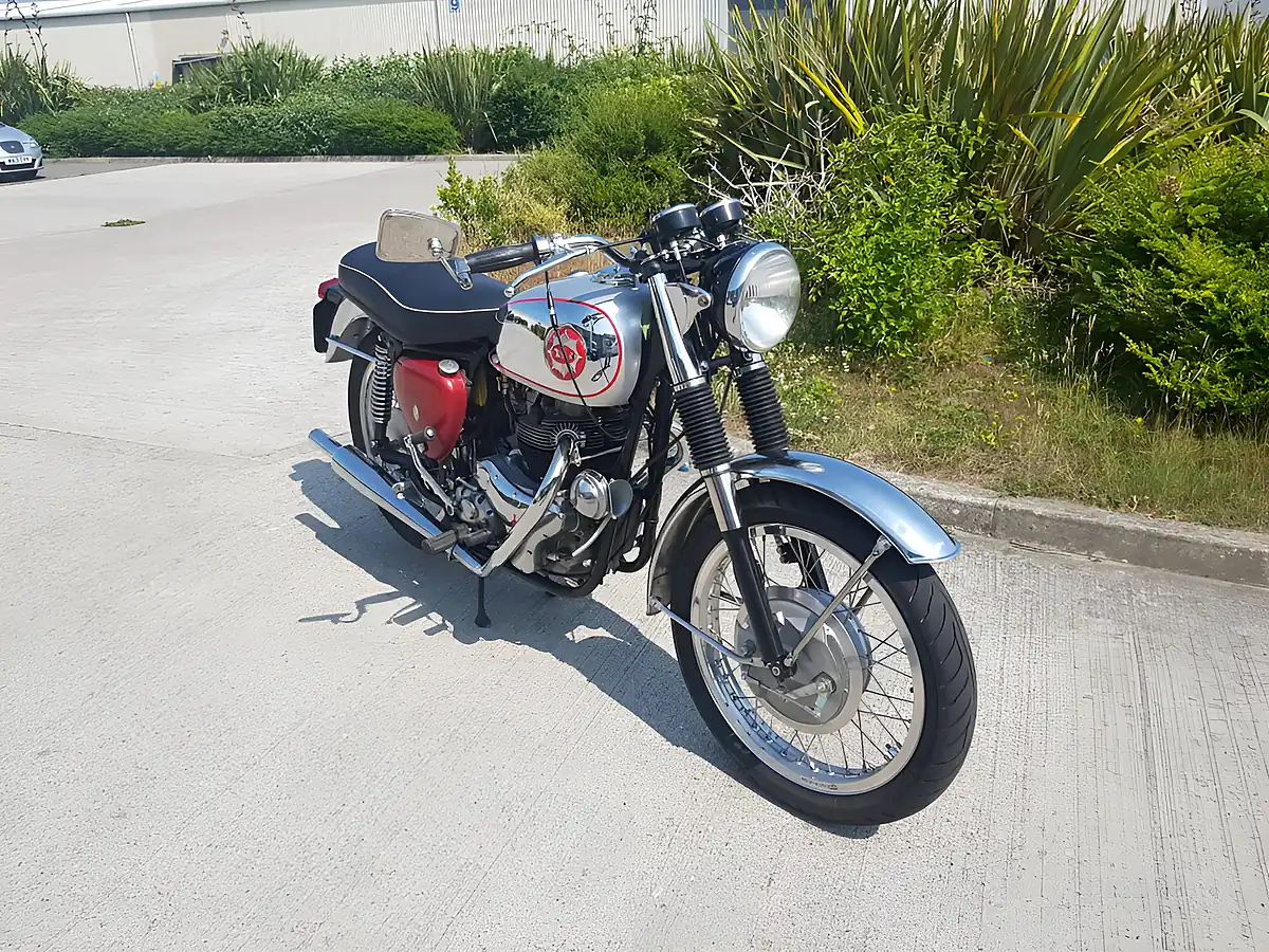 Used 1963 Bsa CA10R Super Rocket - Interior and Exterior details 4