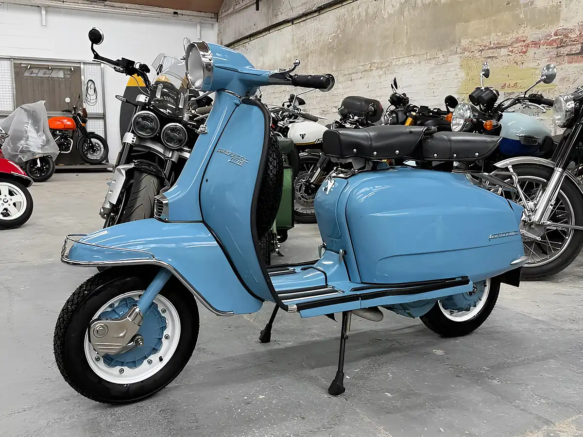 Used 1963 Lambretta Li - Interior and Exterior details 4