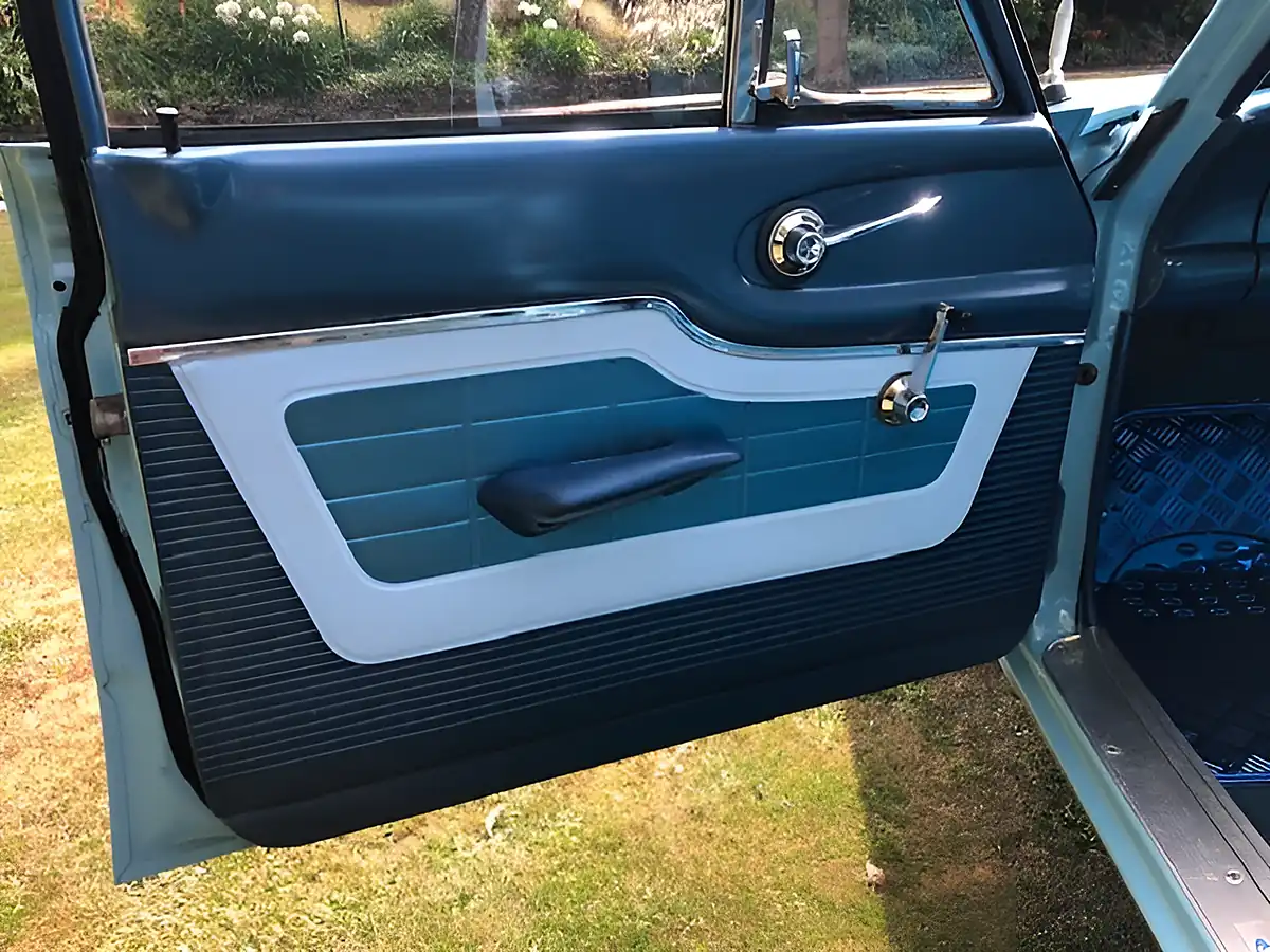 Used 1965 Ford Fiesta Estate Blue - Interior and Exterior details 5