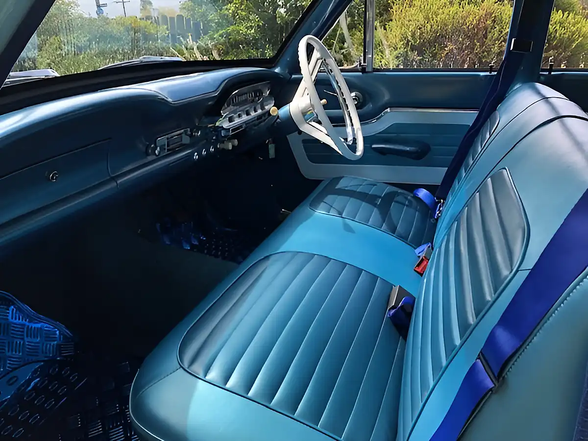Used 1965 Ford Fiesta Estate Blue - Interior and Exterior details 6