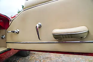 Used 1965 Jaguar E-Type Series I Fhc Carmen Red - Interior and Exterior details 20