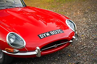 Used 1965 Jaguar E-Type Series I Fhc Carmen Red - Interior and Exterior details 8