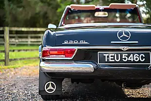 Used 1965 Mercedes-Benz 230SL Pagoda - Interior and Exterior details 10