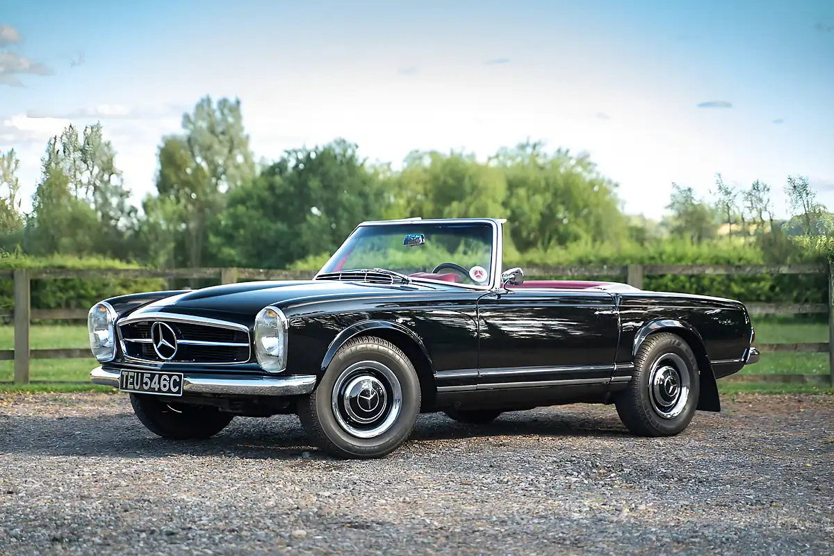 Used 1965 Mercedes-Benz 230SL Pagoda - Interior and Exterior details 3