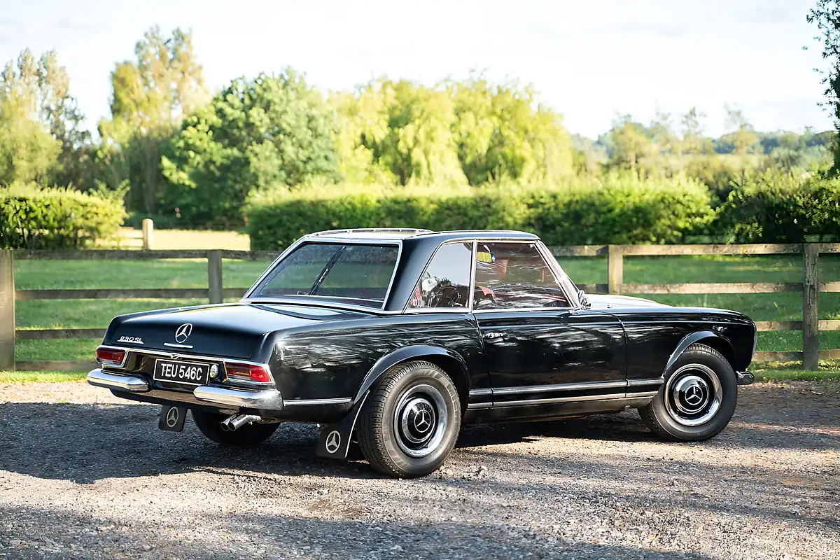 Used 1965 Mercedes-Benz 230SL Pagoda - Interior and Exterior details 9