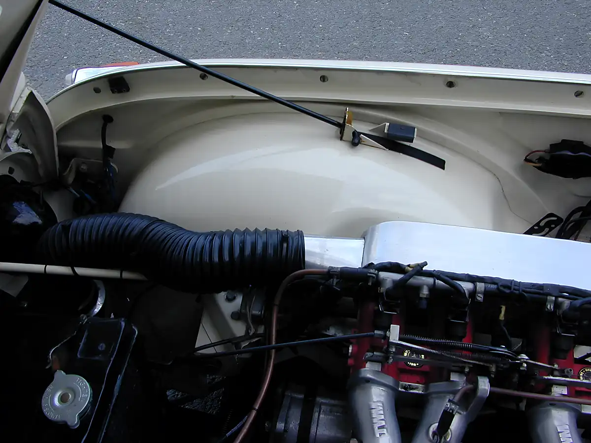 Used 1965 Triumph TR4 TR4a Irs Surrey Top White - Interior and Exterior details 18