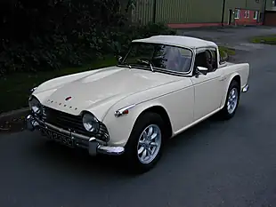 Used 1965 Triumph TR4 TR4a Irs Surrey Top White - Interior and Exterior details 6