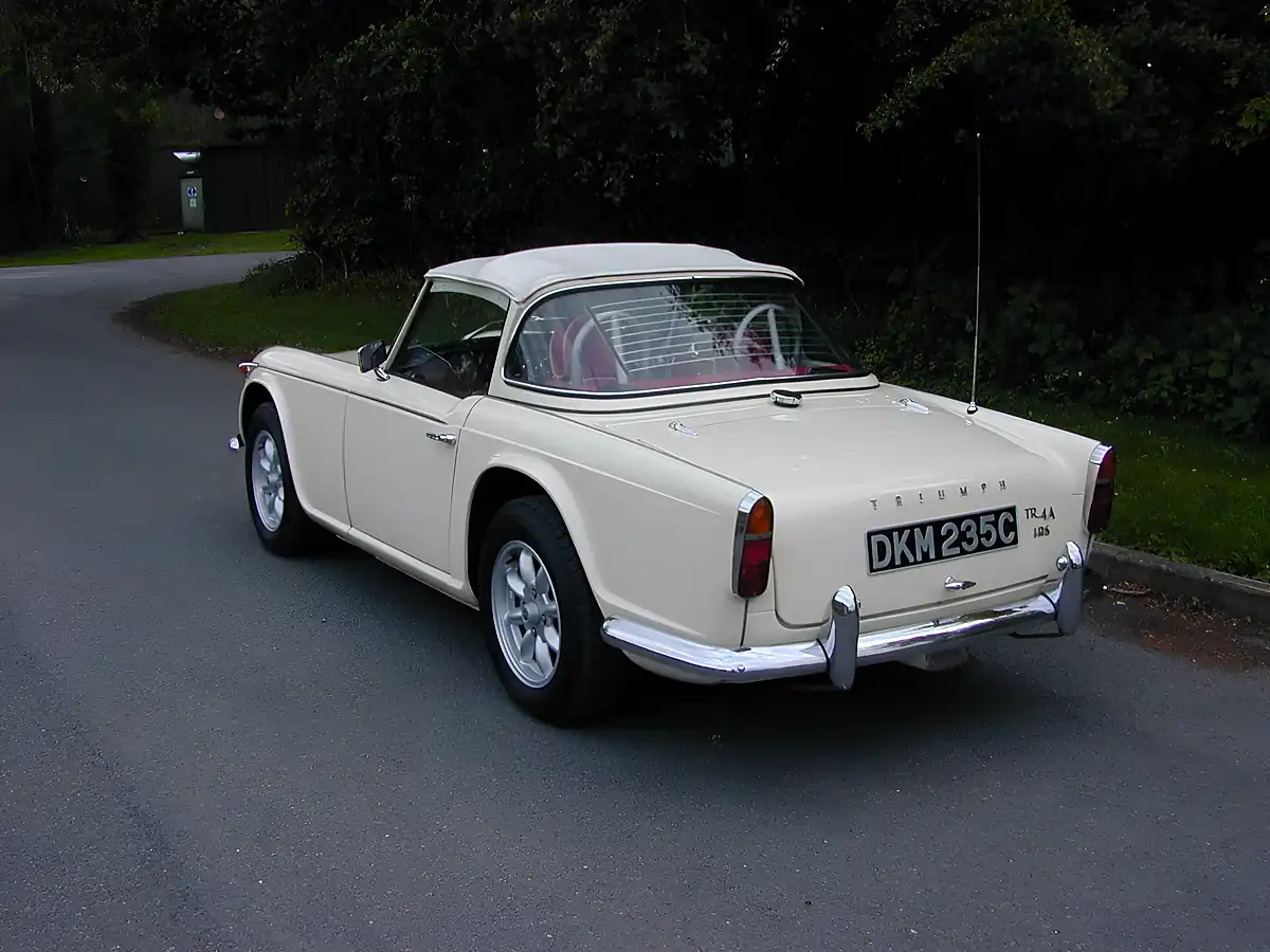 Used 1965 Triumph TR4 TR4a Irs Surrey Top White - Interior and Exterior details 8