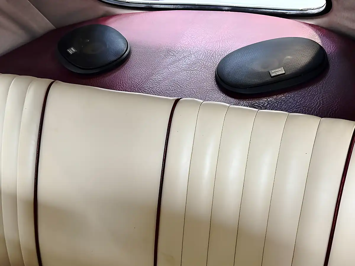 Used 1965 Volkswagen Beetle Red - Interior and Exterior details 15