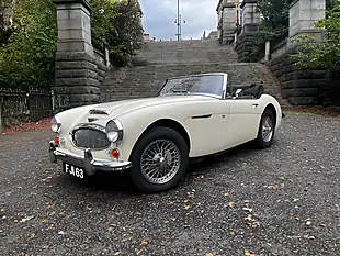 Used 1966 Austin-Healey 3000 White - Interior and Exterior details 2