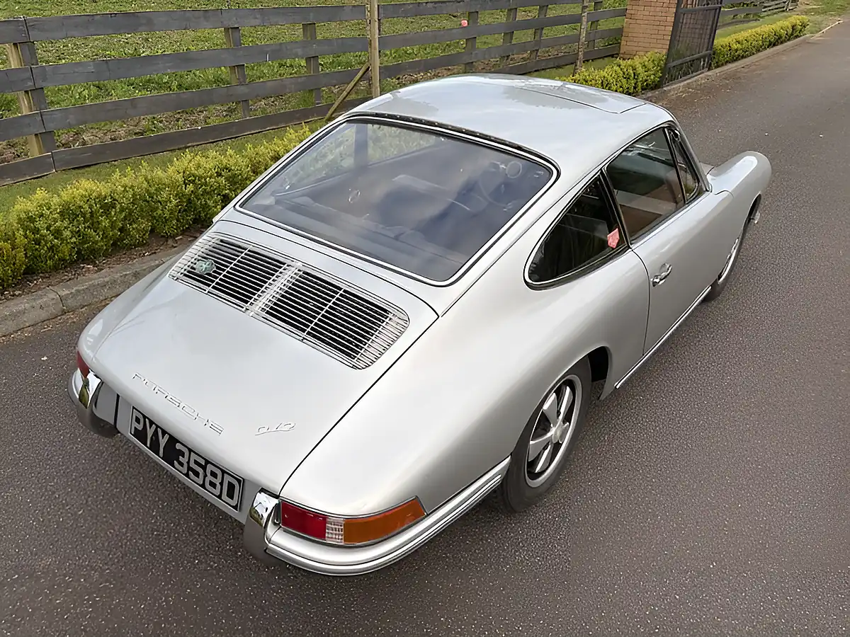 Used 1966 Porsche 912 Coupe Polar Silver - Interior and Exterior details 14