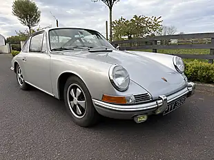 Used 1966 Porsche 912 Coupe Polar Silver - Interior and Exterior details 3