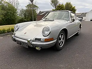 Used 1966 Porsche 912 Coupe Polar Silver - Interior and Exterior details 7