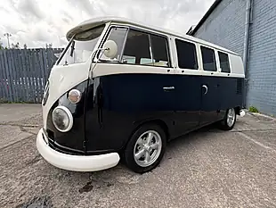 Used 1967 Volkswagen T1 Splitscreen Camper Black - Interior and Exterior details 9