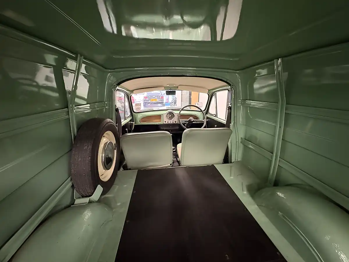 Used 1968 Austin 6cwt Van Green - Interior and Exterior details 14