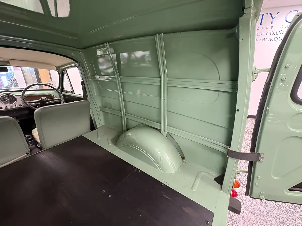 Used 1968 Austin 6cwt Van Green - Interior and Exterior details 15