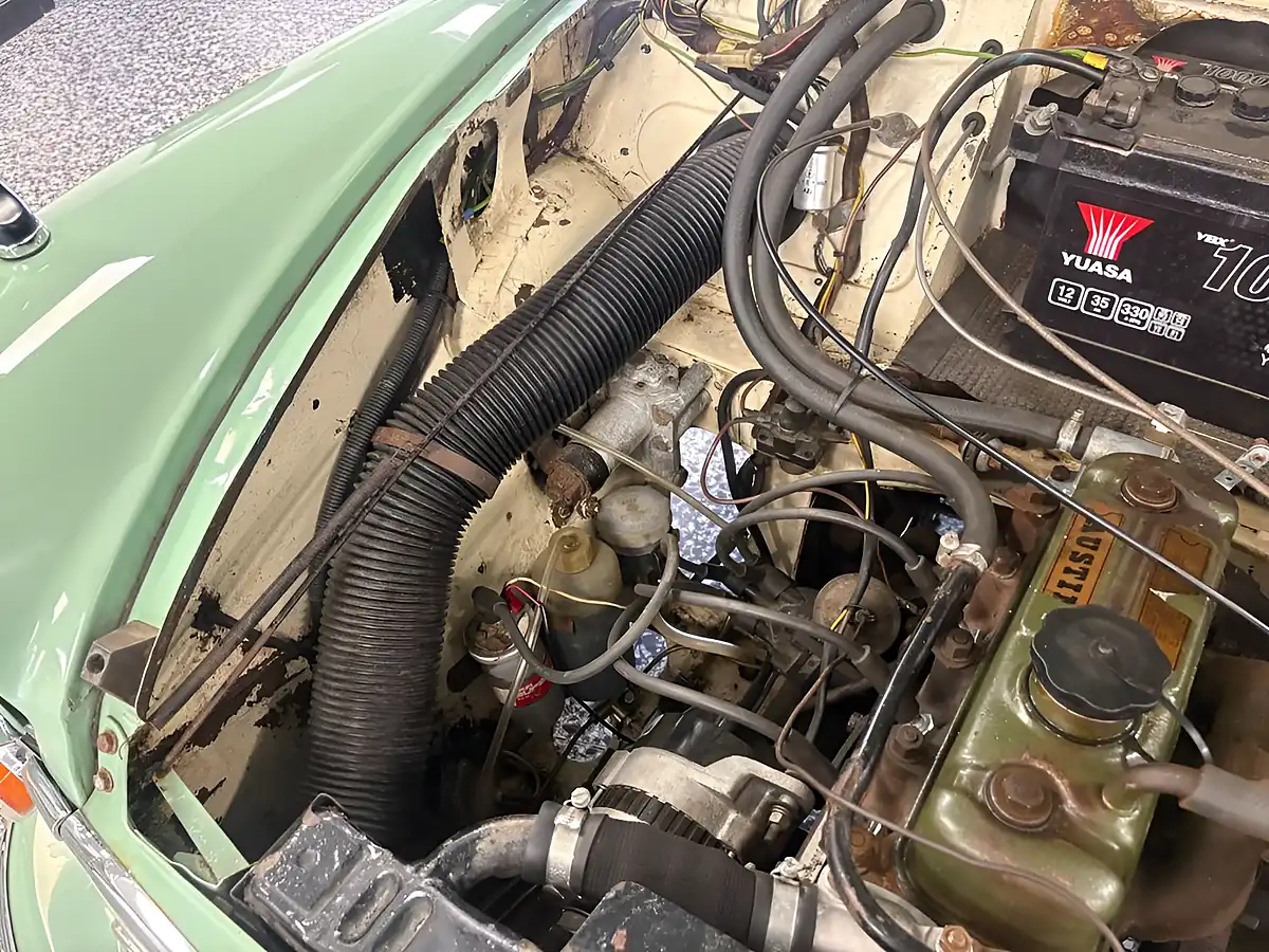 Used 1968 Austin 6cwt Van Green - Interior and Exterior details 17