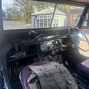 Used 1968 Austin Champ Communications White - Interior and Exterior details 10