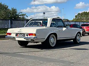 Used 1968 Mercedes 250 Sl - Interior and Exterior details 11