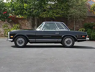 Used 1968 Mercedes-Benz 280SL Pagoda Black - Interior and Exterior details 2