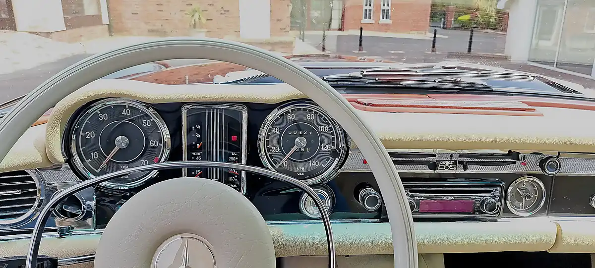 Used 1968 Mercedes-Benz 280SL Pagoda Black - Interior and Exterior details 15
